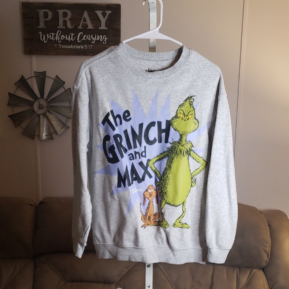 Dr. Seuss The Grinch and Max Light Gray Sweat Shirt M - Picture 1 of 4